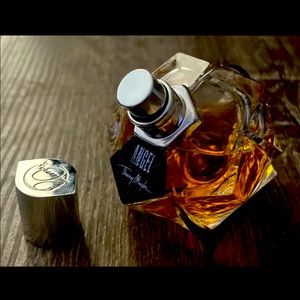 Sold Thierry Mugler Angel Les Parfums De Cuir Full Bottle With Cap